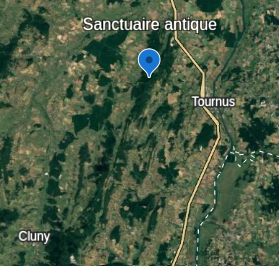 Vue satellite Google Earth localisant le sanctuaire antique de la Roche d'Aujoux entre Tournus et Cluny, sur les hauteurs de Mancey.